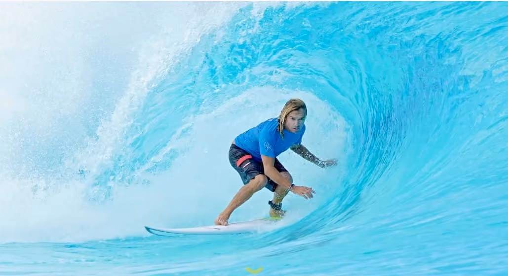 Piscina de ondas da Surfland Brasil