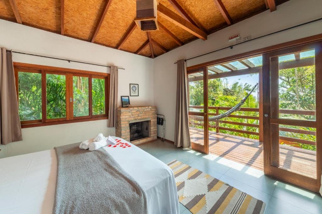 Vista da suite na Coração da Terra Praia do Rosa