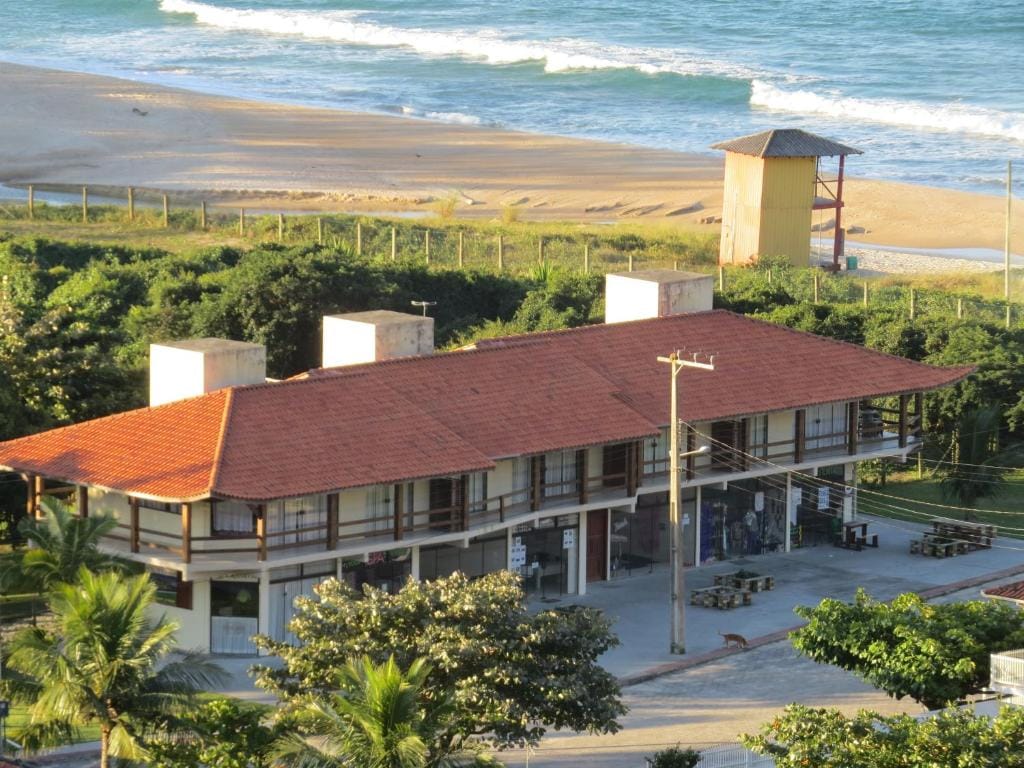 Vista da hospedagem Luna y Sol Apart-Hotel na Praia da Gamboa